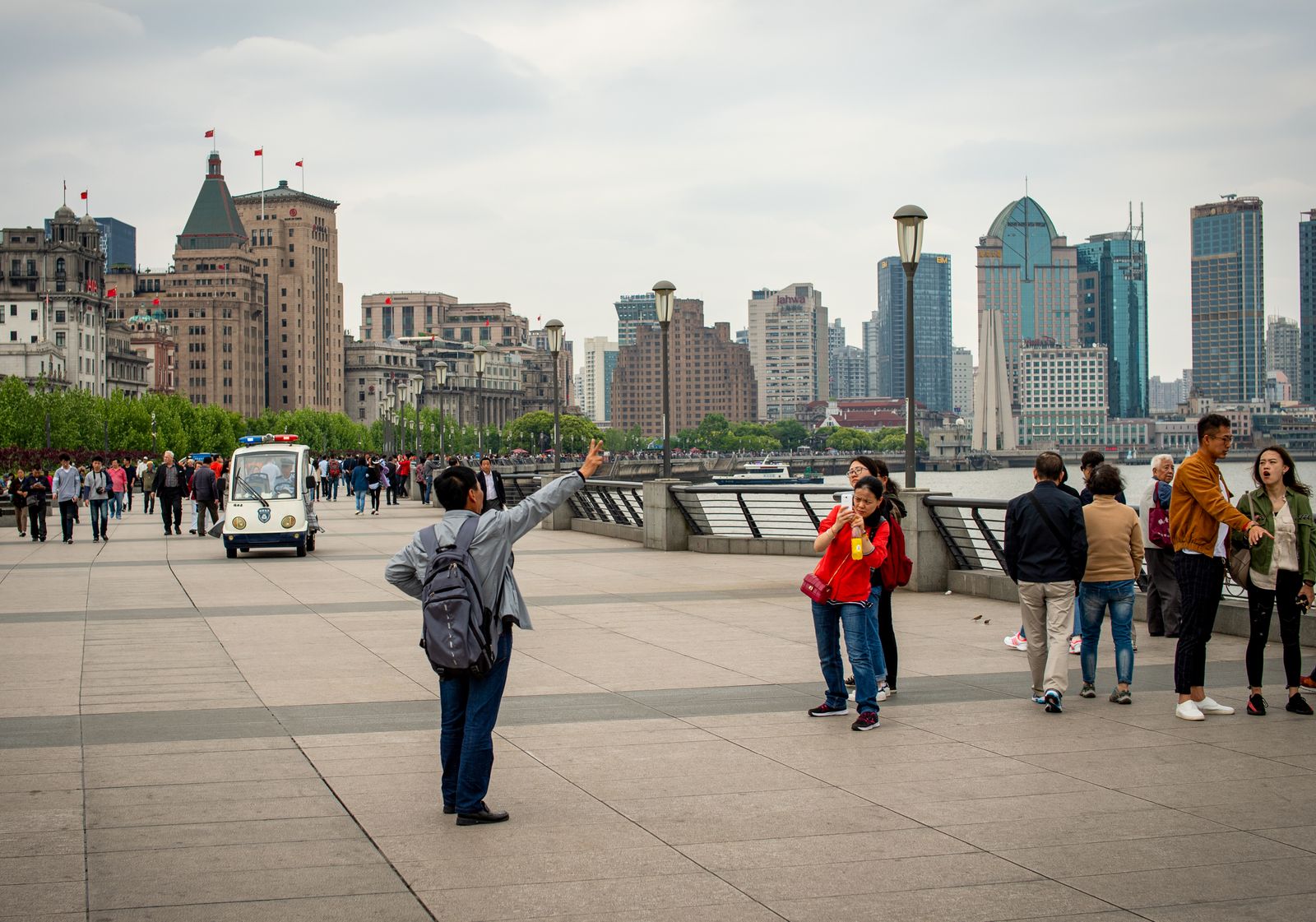 China Solo Travel Tips: What Helped Me Most in Shanghai, Chengdu, and Chongqing